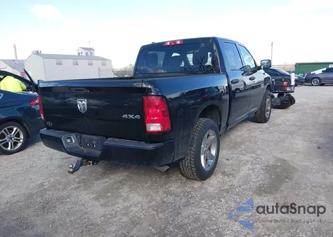 2015 Ram 1500 Express z USA, uszkodzony, nr VIN 1C6RR7KGXFS524888